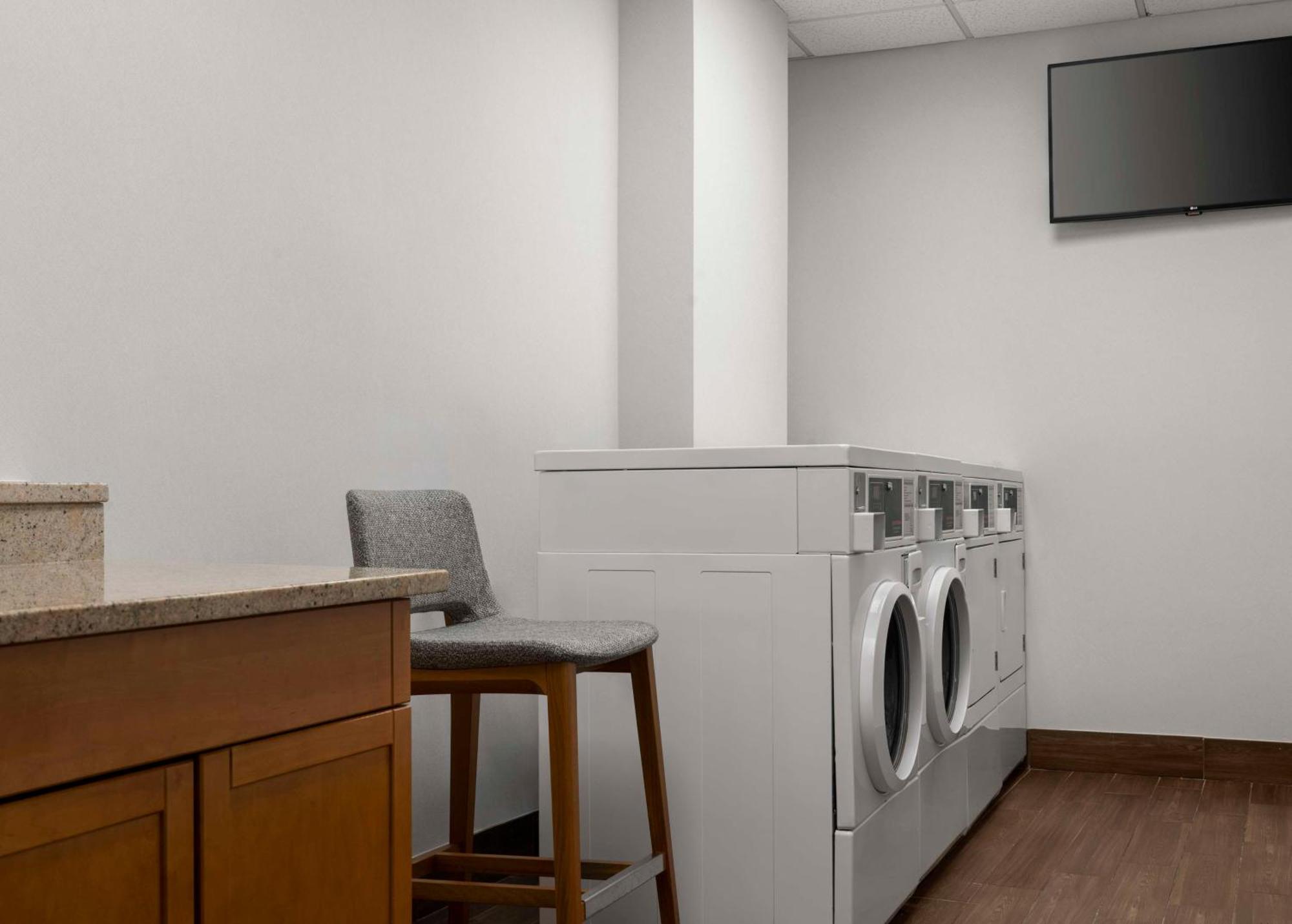 Homewood Suites By Hilton Boston Cambridge-Arlington, Ma Exteriör bild