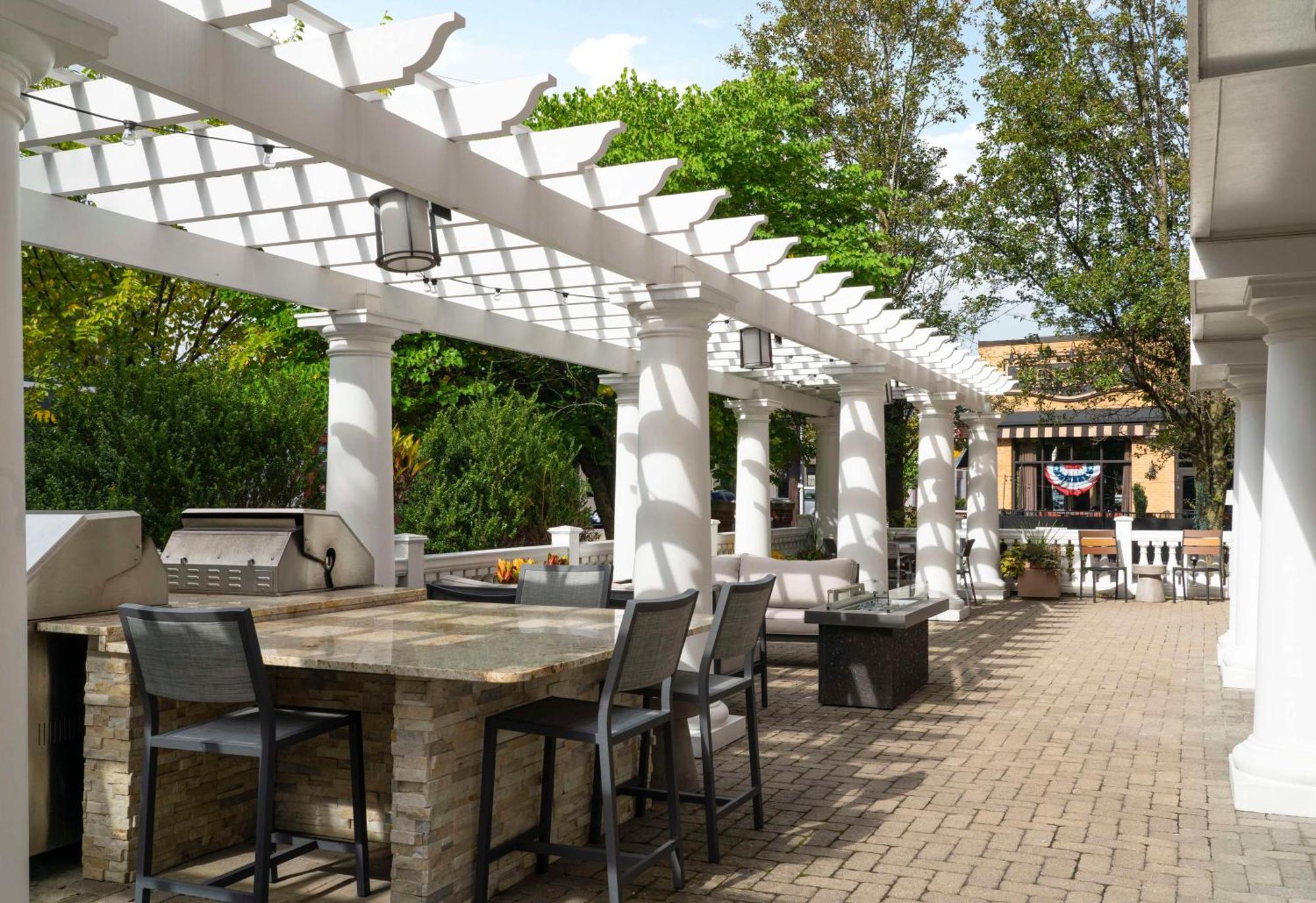 Homewood Suites By Hilton Boston Cambridge-Arlington, Ma Exteriör bild